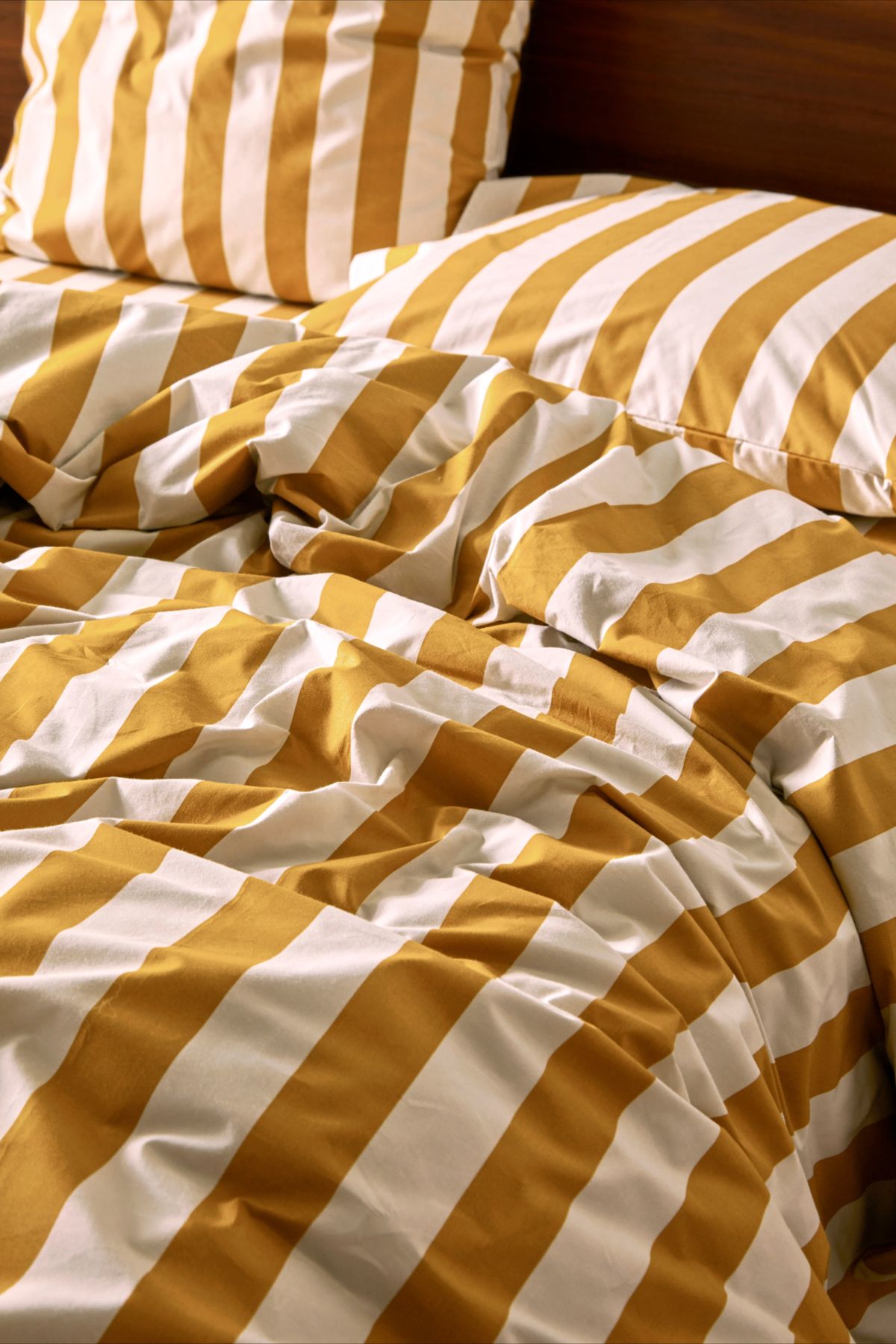 How to Style the Ochre Horizon Bedsheet: A Guide for the Anti-Beige Bedroom